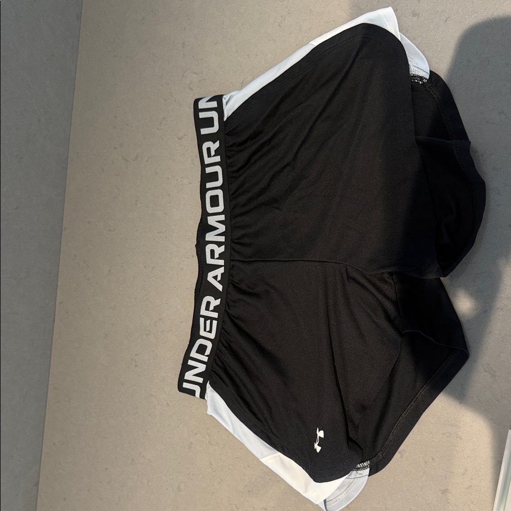 Under Armour Women's Black and White Athletic Shorts